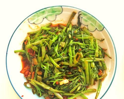 简单美味的素炒空心菜，健康又美味（健康素食）